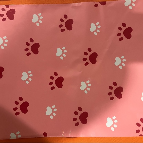 Pink Paw Print poly mailers 10” X 13” - Picture 2 of 4